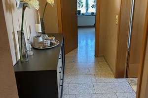 PROVISIONSFREI + PREISREDUZIERUNG
Einfamilienhaus mit Werkstatt + Atelier in bester Lage in Welden – Die vollständige Adresse der Immobilie erhältst du vom Anbieter., 86465 Welden – Vorschaubild 6