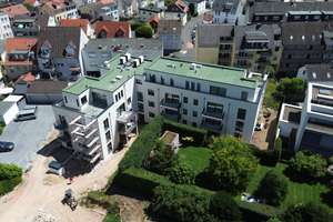 Helle 3-Zimmer-Gartenwohnung mit  Terrasse  und kleinem Gärtchen (Sondernutzungsrecht) – Die vollständige Adresse der Immobilie erhältst du vom Anbieter., 61350 Bad Homburg vor der Höhe – Vorschaubild 2