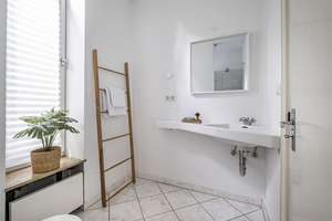 Property thumbnail 25