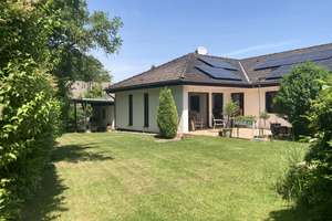 Energetisch sanierter Winkelbungalow in familienfreundlicher Wohnlage von Vettelschoß – Die vollständige Adresse der Immobilie erhältst du vom Anbieter., 53560 Vettelschoß – Vorschaubild 6
