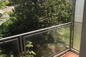 Gepflegte 2-Zimmer-Wohnung mit Balkon im 1. OG in Wuppertal-Heckinghausen – Oberwall 6b, 42289 Heckinghausen, Wuppertal – Vorschaubild 1