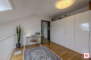 Dachgeschoss-Galeriewohnung mit Wohnküche und zwei Bädern – Die vollständige Adresse der Immobilie erhältst du vom Anbieter., 81737 Altperlach, München – Vorschaubild 6