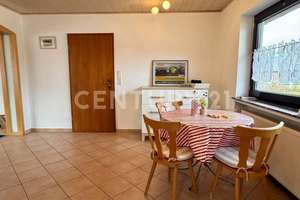 Einfamilienhaus mit großer Garage Nähe Nürburgring – Die vollständige Adresse der Immobilie erhältst du vom Anbieter., 53518 Wimbach – Vorschaubild 16