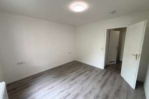 Attraktive 2-Zimmer-Eigentumswohnung mit Balkon und TG-Stellplatz in zentraler Lage – Die vollständige Adresse der Immobilie erhältst du vom Anbieter., 70190 Stöckach, Stuttgart – Vorschaubild 8