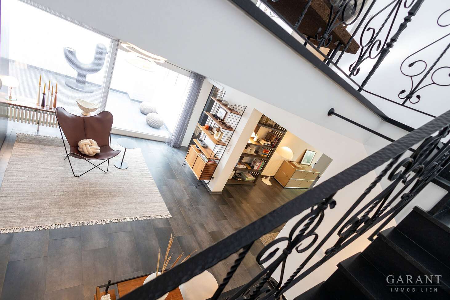 Immobilie in Talheim - Wohnen mit Stil: Kernsaniertes Reihenhaus mit außergewöhnlicher Architektur und viel Privatsphäre - Bild 11