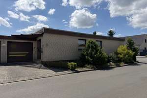 Wohnen auf einer Ebene - Familienfreundlicher Bungalow mit Sauna, Glasfaser und überdachter Terrasse