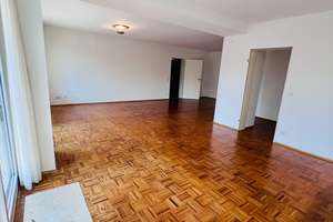 Renovierte helle 3-1/2 Zimmer-Wohnung mit Balkon und Küche in zentraler Lage von Essen-Borbeck – Die vollständige Adresse der Immobilie erhältst du vom Anbieter., 45355 Bochold, Essen – Vorschaubild 2