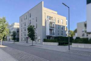 Sofort bezugsfrei: Neuwertige 2-Zimmer-Wohnung mit überdachtem Balkon plus Garagenstellplatz!
