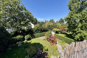 Exklusive 5-Zimmer-Wohnung mit großem Süd-Balkon, Aufzug, EBK und Tiefgarage – Johann-Sebastian-Bach-Straße 32, 65193 Nordost, Wiesbaden – Vorschaubild 1