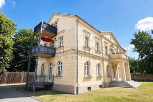 Außergewöhnliche Villa - 3 Wohneinheiten mit großem Grundstück – hochwertig & vielseitig nutzbar – Die vollständige Adresse der Immobilie erhältst du vom Anbieter., 4288 Liebertwolkwitz, Leipzig – Vorschaubild 4