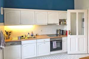 Schöne, helle 3-Zimmer-Altbauwohnung mit Wohnküche und Balkon am Pasinger Stadtpark! – Engelbertstraße 2, 81241 Pasing, München – Vorschaubild 8