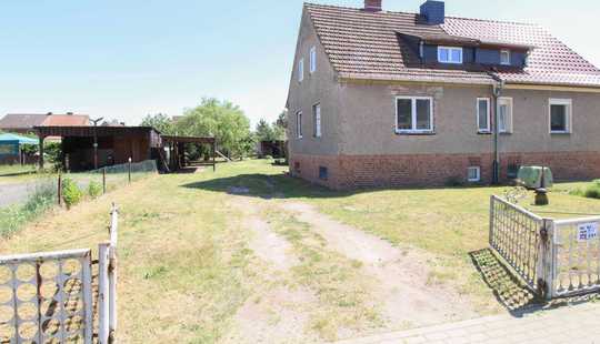 Bild von Macher aufgepasst: Teilsanierte DHH in Jessenitz wartet auf Vollendung
