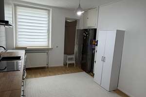 Helle 3-Zimmer-Wohnung mit Balkon in Essen-Frohnhausen – ab 01.08. verfügbar. Küche ist verkauft. – Osnabrücker Straße 12, 45145 Frohnhausen, Essen – Vorschaubild 3