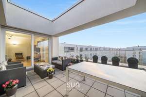 PENTHOUSE-PRIVILEG ÜBER DEN DÄCHERN RIEDBERGS – 110 m² mit 3 Schlafzimmern am Riedberg-Zentrum! – 60438 Kalbach-Riedberg, Frankfurt am Main – Vorschaubild 2