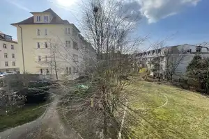 Property thumbnail 11