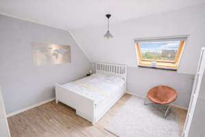 Seltene Gelegenheit im Bremer Osten – Reihenendhaus mit großem Garten, Garage und viel Potenzial – Die vollständige Adresse der Immobilie erhältst du vom Anbieter., 28307 Osterholz (Ortsteil), Bremen – Vorschaubild 3
