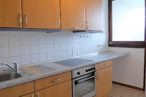 Gut geschnittene 3-Zimmerwohnung mit zwei Balkonen und Fernblick in Bonn-Poppelsdorf! – Die vollständige Adresse der Immobilie erhältst du vom Anbieter., 53115 Poppelsdorf, Bonn – Vorschaubild 6