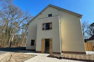 Doppelhaushälfte inkl. Stellplatz ! Besichtigung am So. 21.06./13:15 Uhr – Am Lindensteg 1a, 14547 Beelitz – Vorschaubild 4