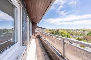 Hochwertig sanierte Eigentumswohnung mit großem Balkon und traumhaftem Fernblick – Die vollständige Adresse der Immobilie erhältst du vom Anbieter., 42369 Ronsdorf, Wuppertal – Vorschaubild 6