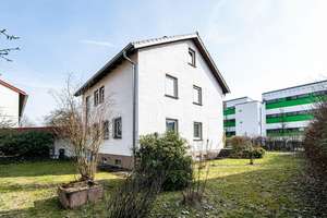 Einfamilienhaus in bester Lage mit PV Anlage – Die vollständige Adresse der Immobilie erhältst du vom Anbieter., 93437 Furth im Wald – Vorschaubild 5