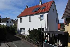 Geräumiges Einfamilienhaus mit kleinem Garten in Marsberg – Die vollständige Adresse der Immobilie erhältst du vom Anbieter., 34431 Marsberg – Vorschaubild 3