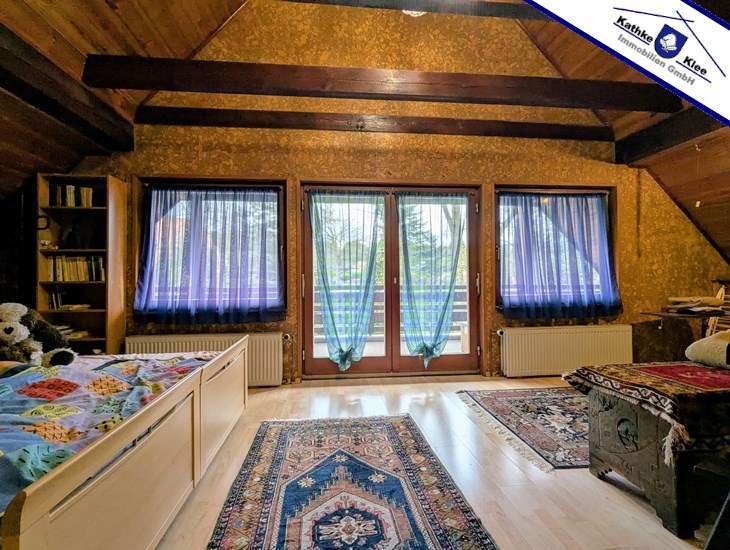 Immobilie in Walsrode - Historischer Charme trifft modernen Wohnkomfort: Großzügiges Anwesen mit Biotop, Stall und Scheune - Bild 15