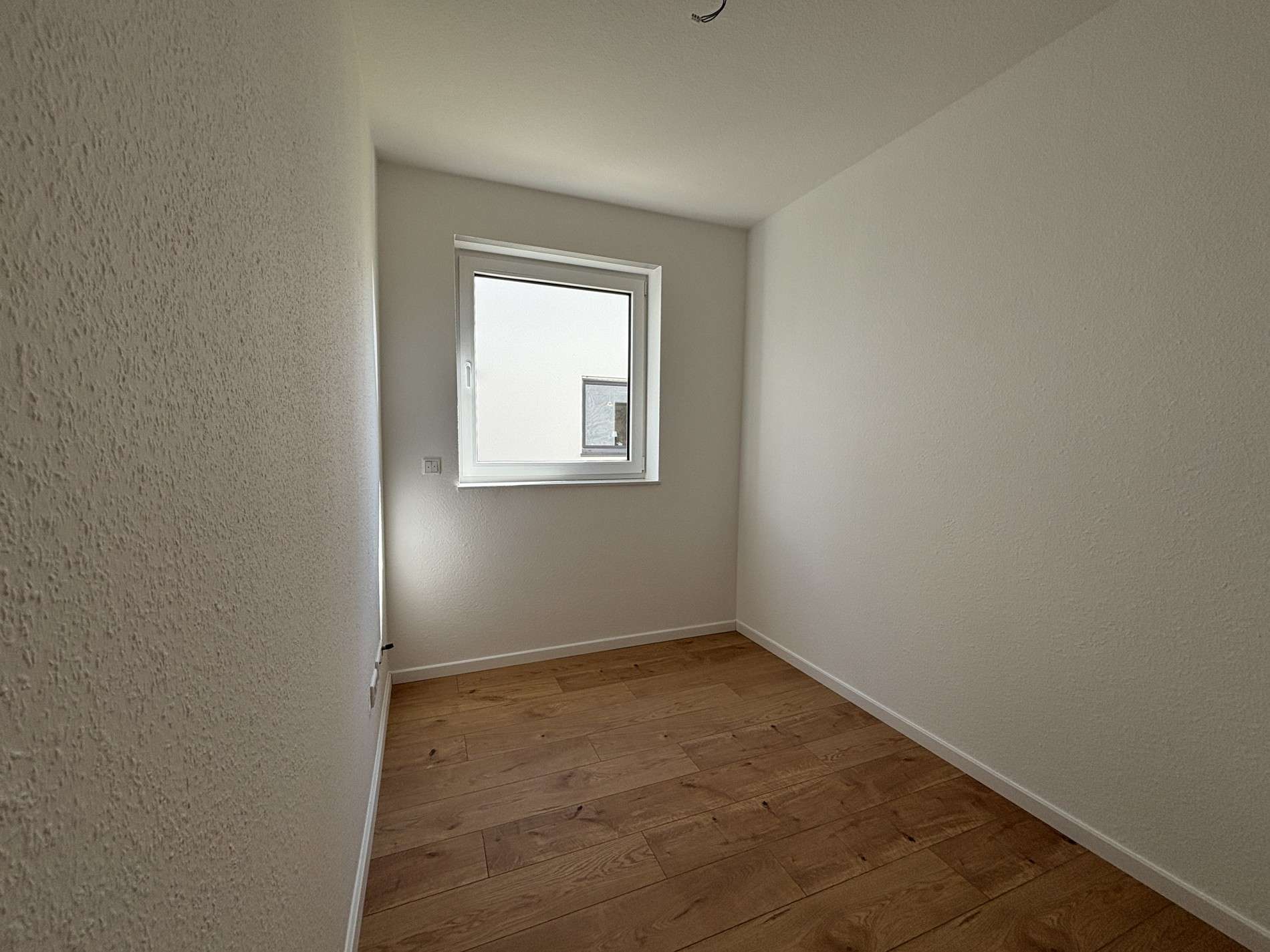 Immobilie in Weimar (Lahn) - Doppelhaushälfte mit Wohlfühlfaktor in Weimar-Niederwalgern! - Bild 9