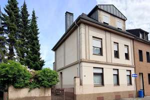 Charaktervoller Altbau mit großem Garten und viel Platz!
