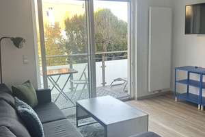 Modern MÖBLIERTE 2-Zi-Whg. mit gr. Balkon - Ruhig , Grün, Halbhöhenlage - oberhalb vom Lehenviertel – Die vollständige Adresse der Immobilie erhältst du vom Anbieter., 70180 Weinsteige, Stuttgart – Vorschaubild 3