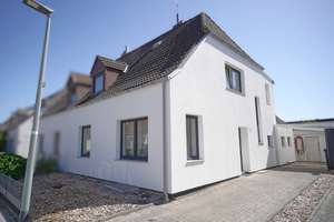 Volksbank Immobilien: Modernisiert - 
Doppelhaushälfte in Geestemünde! – Die vollständige Adresse der Immobilie erhältst du vom Anbieter., 27570 Wulsdorf, Bremerhaven – Vorschaubild 32