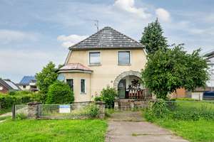Schnuckeliges Einfamilienhaus in zentraler Lage von Lindlar! – Die vollständige Adresse der Immobilie erhältst du vom Anbieter., 51789 Lindlar – Vorschaubild 2