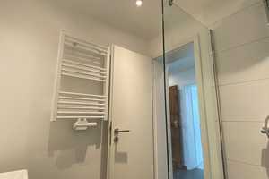 Modern geschnittene 2-Zimmer-Wohnung mit optionalem Stellplatz oder Garage – direkt am Bahnhof Rothe – Kronprinzenstraße 13, 52066 Aachen – Vorschaubild 9