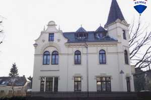 -SECRET SALE !-
Historischer Charme trifft modernen Komfort – Besonderes 2-3-Familienhaus am Wasser – Herford (Kreis) – Vorschaubild 1