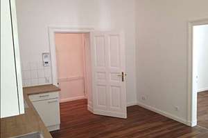 Stilvolle, ruhige und geräumige 1-Zimmer-Wohnung mit Einbauküche in Berlin – Wilmersdorfer Straße 41, 10627 Charlottenburg, Berlin – Vorschaubild 4