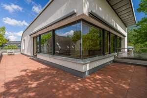 Dachterrassentraum in loftartiger Endetage mit großzügiger Aufteilung und TG-Stellplatz! – Die vollständige Adresse der Immobilie erhältst du vom Anbieter., 22607 Groß Flottbek, Hamburg – Vorschaubild 3