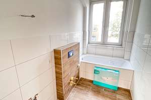 ***Sanierte Etagenwohnung mit Balkon, Venylböden, neuem Wannenbad & Wohnküche*** – 44143 Kaiserbrunnen, Dortmund – Vorschaubild 2