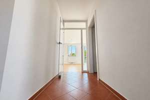 3 Zimmer zum Wohlfühlen in Allach-Untermenzing: Südbalkon, viel Licht, Küche und Garagenstellplatz – Die vollständige Adresse der Immobilie erhältst du vom Anbieter., 80997 Allach, München – Vorschaubild 8