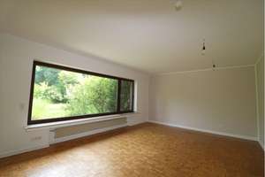 *EIN IDYLL FÜR DIE FAMILIE IN BOCKUM* Einfamilienhaus mit Doppelgarage und Garten – Die vollständige Adresse der Immobilie erhältst du vom Anbieter., 47800 Bockum, Krefeld – Vorschaubild 9