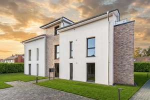 Exklusive Dachgeschosswohnung mit Balkon - nur 500 m zur Schlei