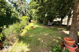 Dreiparteienhaus mit Garage und schönem Garten in Bergisch-Gladbach Heidkamp – Die vollständige Adresse der Immobilie erhältst du vom Anbieter., 51469 Heidkamp, Bergisch Gladbach – Vorschaubild 4