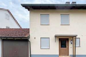 von Behm Immobilien -  Charmante Maisonette im Stil einer Doppelhaushälfte – Ingolstadt Süd – Ingolstadt – Vorschaubild 2