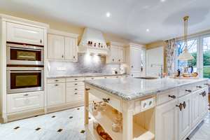 Property thumbnail 4