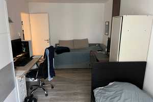 Stilvolle, gepflegte 2-Raum-Wohnung mit Balkon und Einbauküche in Wiesbaden – Philippsbergstraße 43, 65195 Wiesbaden – Vorschaubild 11
