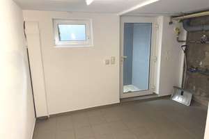 KILIAN IMMOBILIEN! RENOVIERTE DHH MIT KELLER + 2 WOHNUNGEN MIT 100 M² WFL IN ALLERSBERG! – Die vollständige Adresse der Immobilie erhältst du vom Anbieter., 90584 Allersberg – Vorschaubild 77