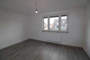 Tolle 3-Zimmer-Wohnung für Ihr individuelles Wohnerlebnis! – Dorfplatz 1, 74080 Böckingen, Heilbronn – Vorschaubild 3