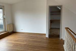 Helle, geräumige Dachgeschosswohnung in zentraler Lage – Bahnhofstraße, Aachen – zu vermieten – Bahnhofstraße 29, 52064 Marschiertor, Aachen – Vorschaubild 12