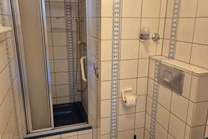 Alternative zum Haus: 5 Zimmer- Maisonette / Küche,  2 Bäder,  mitten in der Stadt/  Bezugfrei – Die vollständige Adresse der Immobilie erhältst du vom Anbieter., 65185 Mitte, Wiesbaden – Vorschaubild 22
