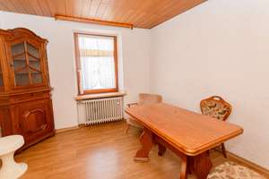 Einfamilienhaus in Zell Kaimt mit großer Terrasse und Garage - Viel Platz für die Familie – Die vollständige Adresse der Immobilie erhältst du vom Anbieter., 56856 Zell (Mosel) – Vorschaubild 9