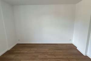 ***Kernsanierte 2-Zimmer-Wohnung mit Balkon, Klimaanlage und Einbauküche*** – Carnaper 65, 42283 Barmen, Wuppertal – Vorschaubild 3