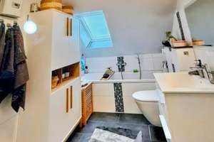 Helle Dachgeschosswohnung mit Klimaanlage&Garage&Gartenanteil – Rothebuschstraße 78, 46119 Osterfeld-Ost, Oberhausen – Vorschaubild 3